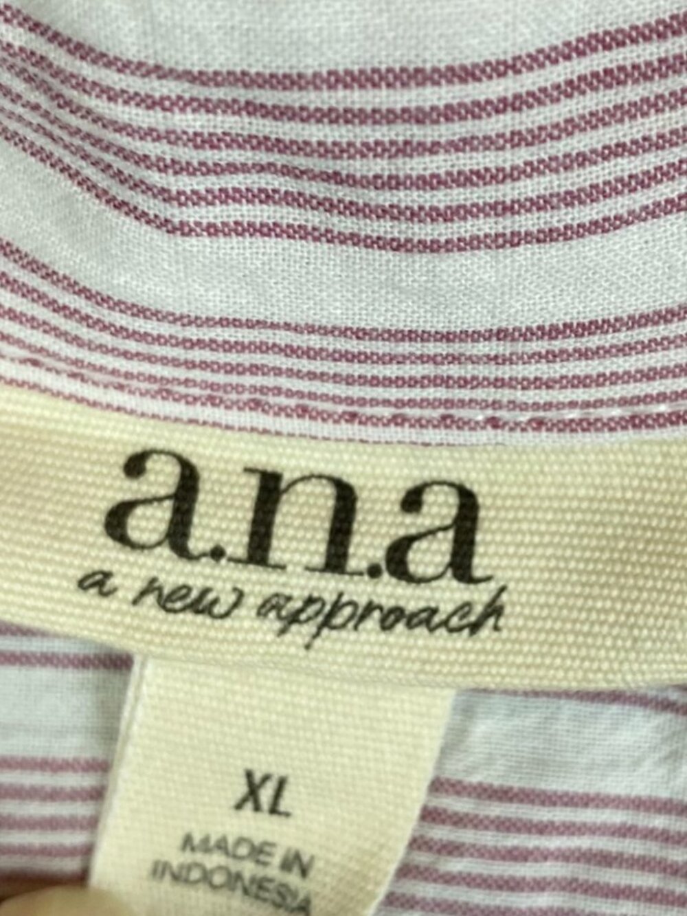 ANA Red & White Striped Button-Up Short Sleeve Shirt – Women Sixe XL - Picture 5 of 6